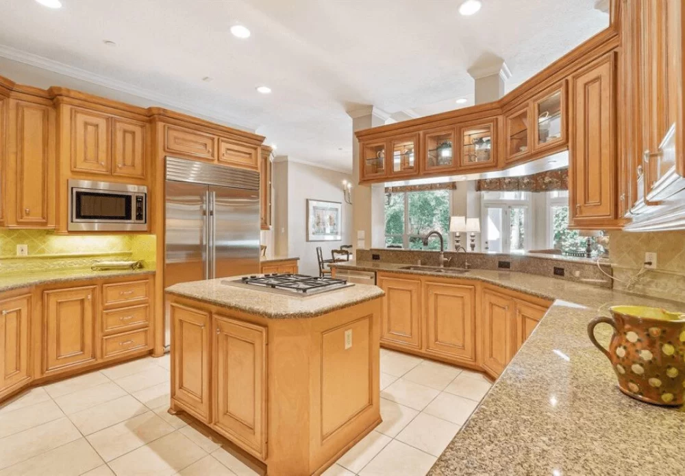Modernizing Your Home with Professional Renovations for a Fresh Look