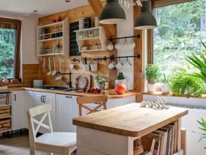 Essential Tips for Remodeling Your Home with a Rustic Feel