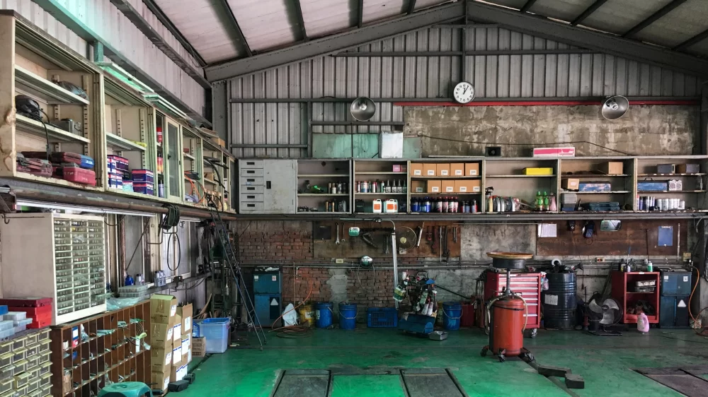 Affordable Ways to Update Your Garage Storage Solutions