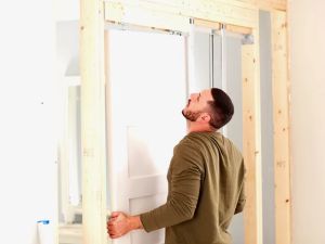 How to Install a New Door Frame in the Living Room: A Step-by-Step Guide