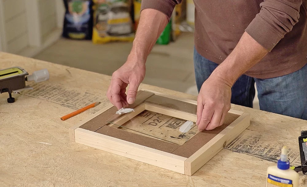 How to Build a Wooden Photo Frame for Your Living Room – Step-by-Step DIY Guide