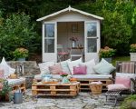 Creative and Practical DIY Outdoor Patio Furniture Projects for Your Backyard
