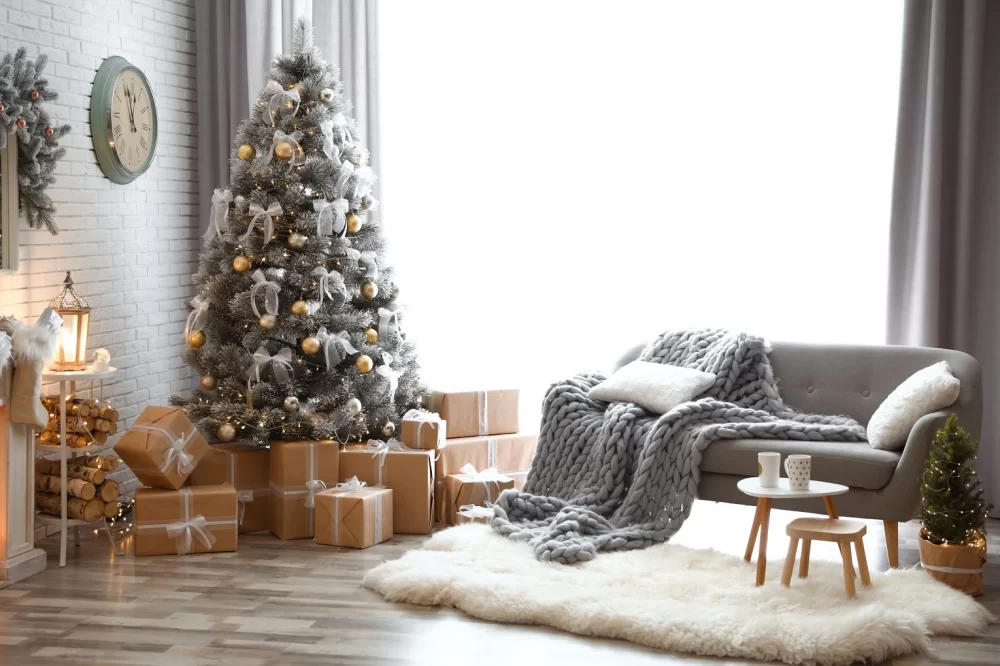 Practical Tips for Organizing Your Home’s Seasonal Decorations Efficiently
